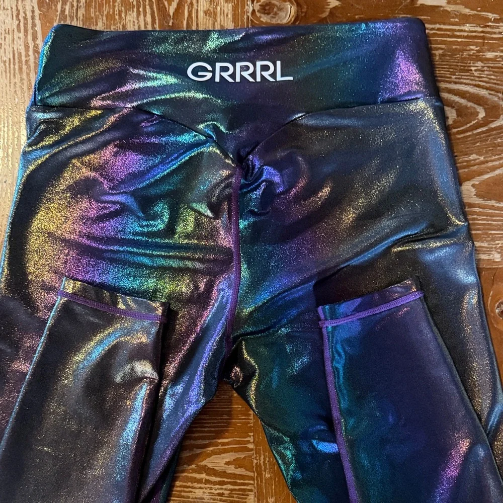 GRRRL Iridescent Rainbow Multicolor Athletic Leggings - Picture 2 of 5